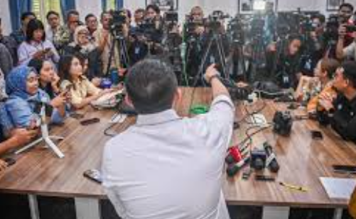 Seskab Bantah MBG Kurangi Anggaran Pendidikan Nasional